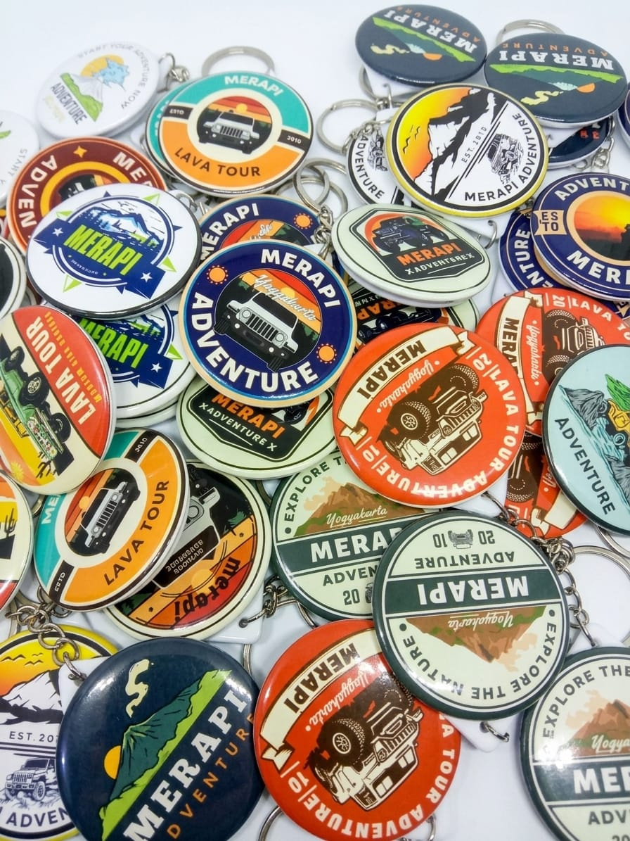 Souvenir Ngatmo’s — foto katalog halaman 22